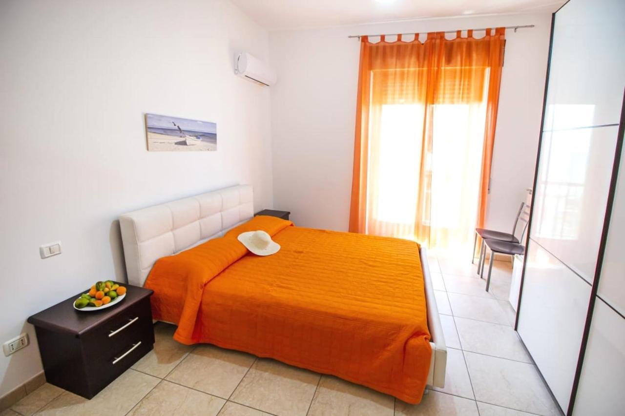 فيستَ Incanto Di Luna B&B Family Rooms المظهر الخارجي الصورة